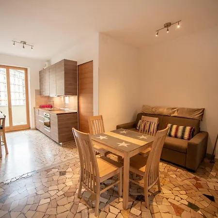 Garibaldi 36 A Apartment